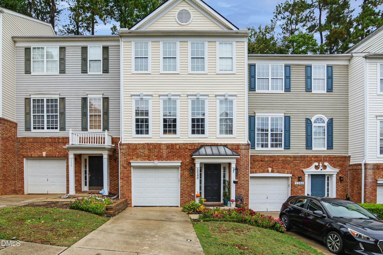 5548 Red Robin Road - Photo 1