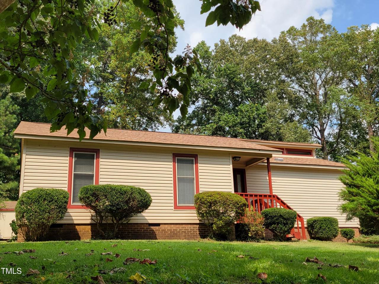 1312 Glenn Court - Photo 1