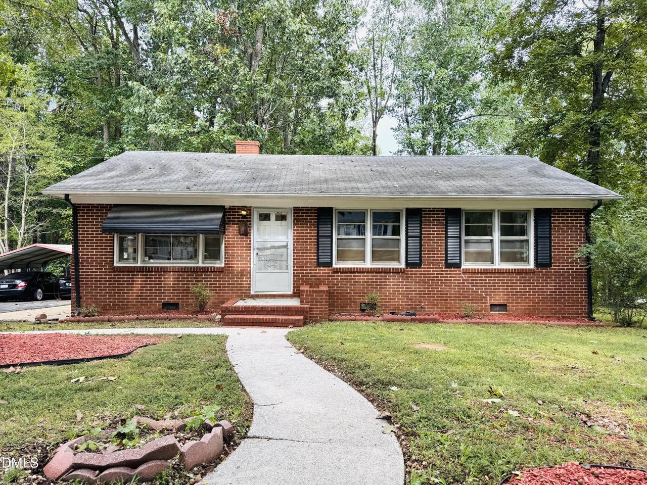 906 Abbott Street - Photo 1