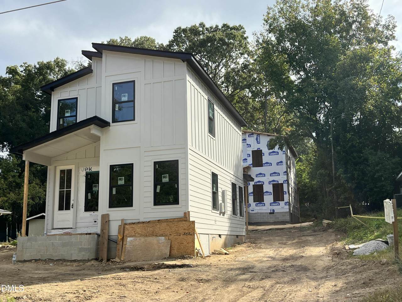 1506 Hyde Park Avenue - Photo 1