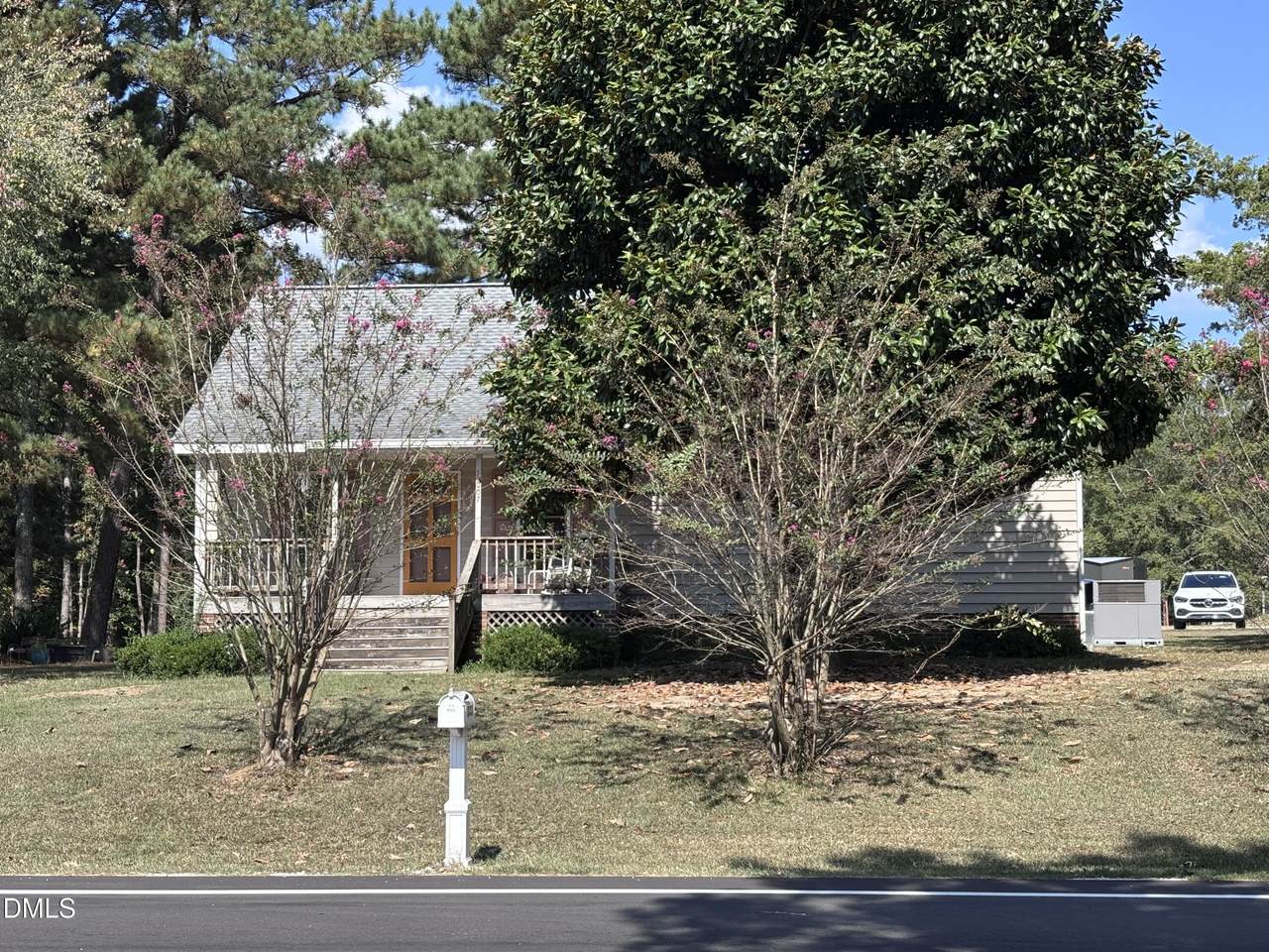 3007 Smithfield - Photo 1