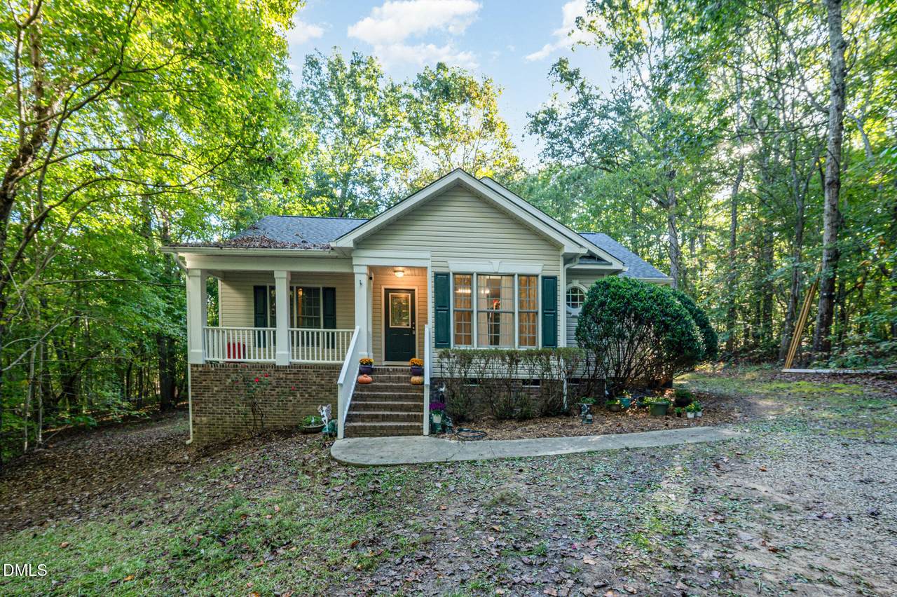 55 Hardwood Drive - Photo 1