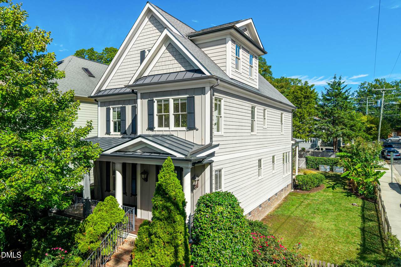 3100 Raymond Street - Photo 1