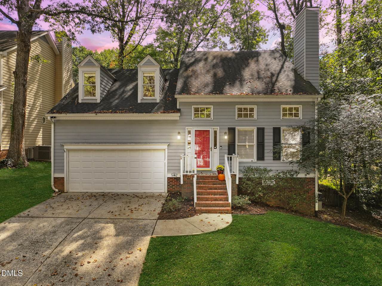 104 Catherwood Place - Photo 1