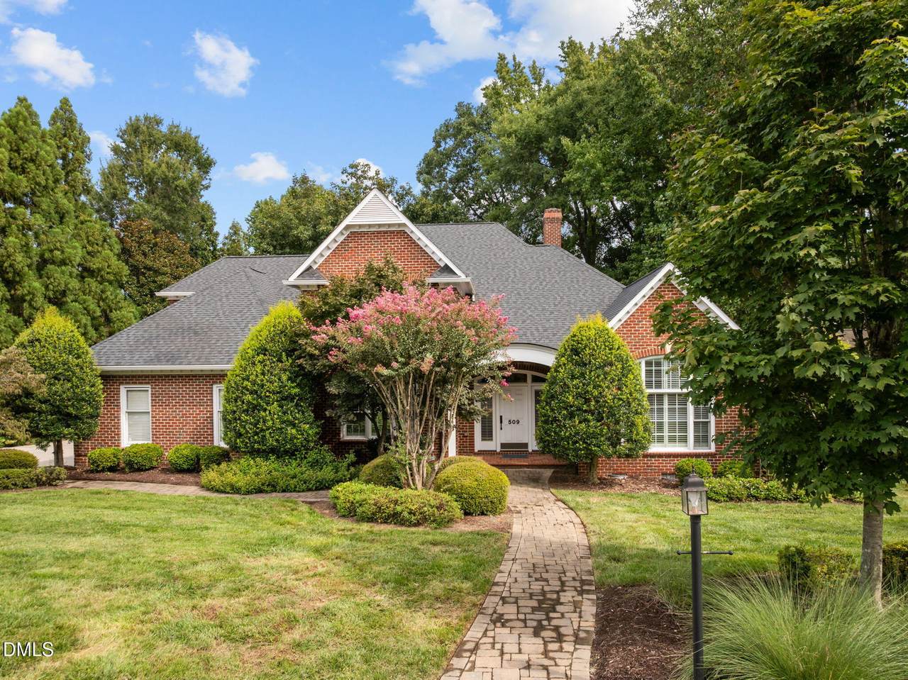 509 Fieldstone Drive - Photo 1