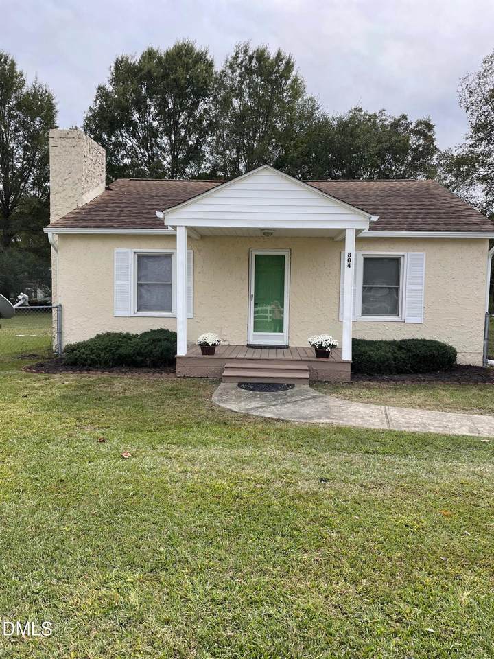 804 Lizzie Street - Photo 1