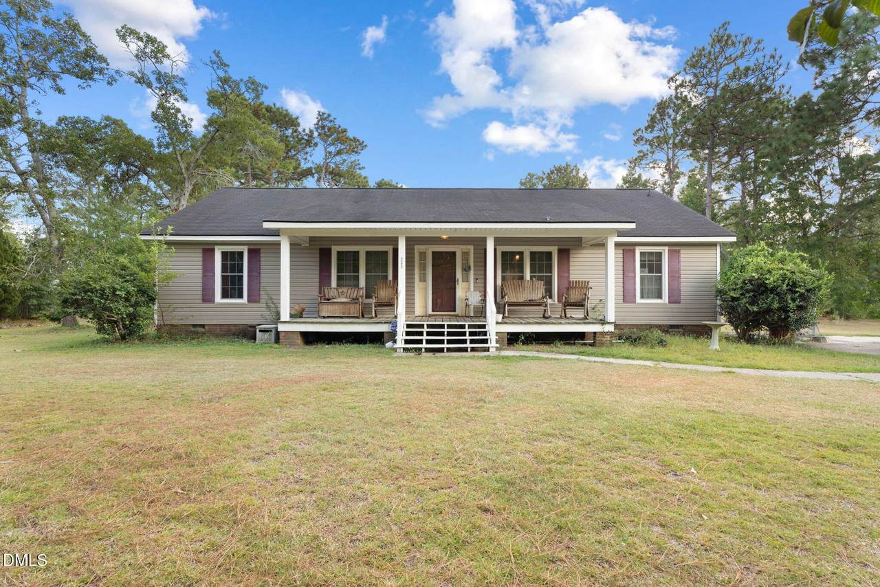 3523 Farm Circle Road - Photo 1