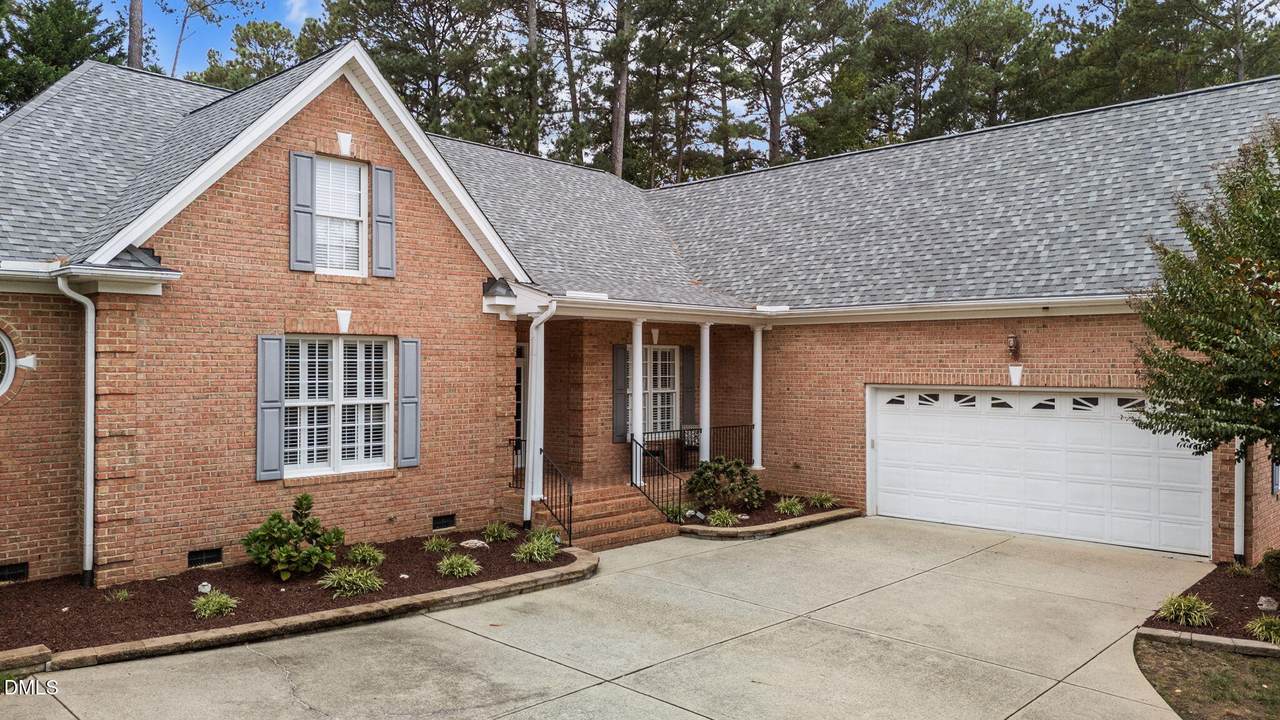 103 Duncroft Court - Photo 1