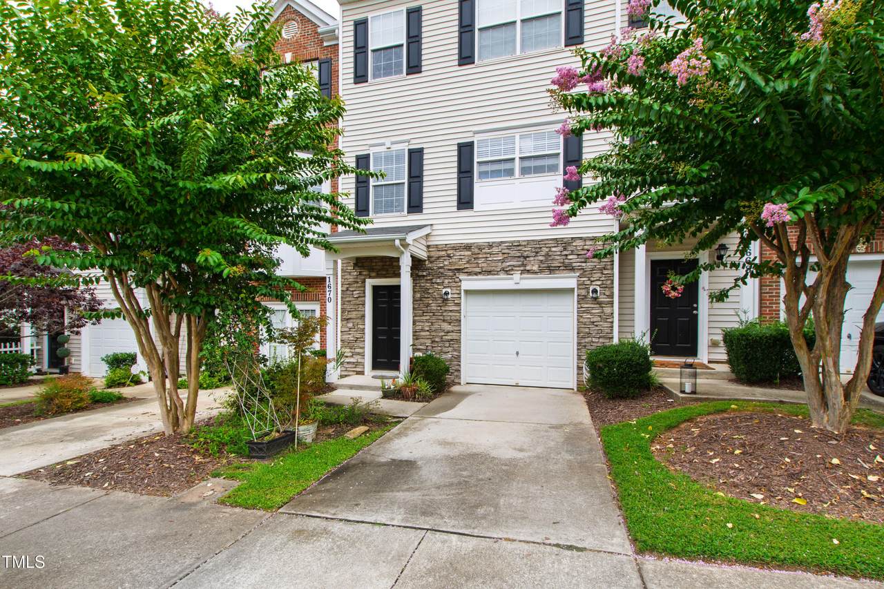 1670 Snowmass Way - Photo 1