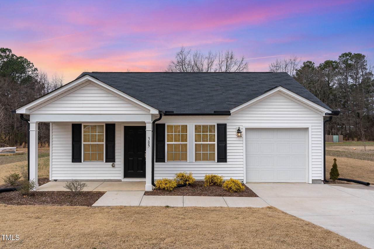 385 Dasu Drive - Photo 1