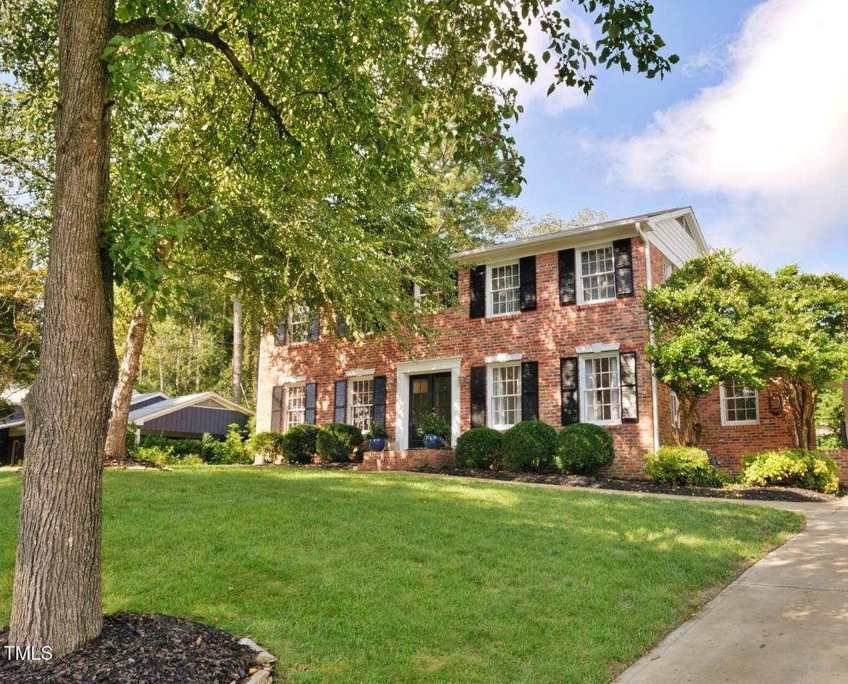 5017 Sandlewood Drive - Photo 1