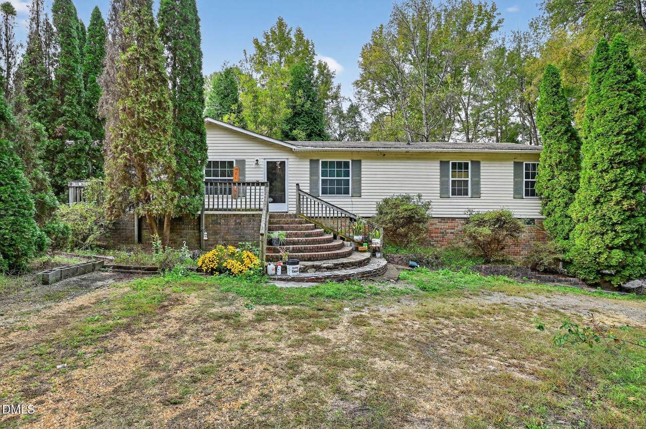 4 Park Ave - Photo 1