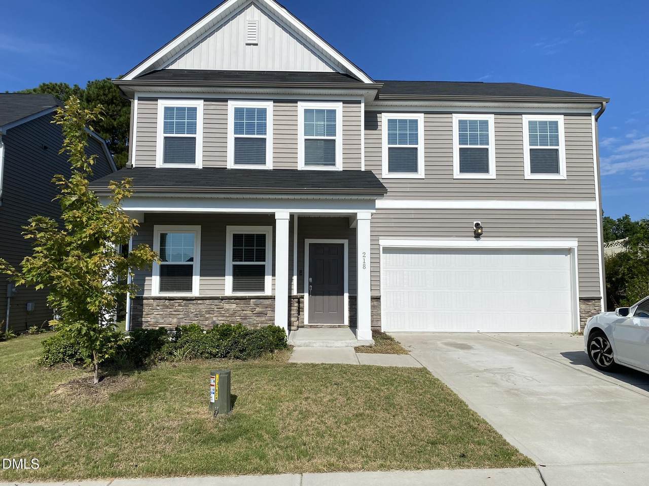 218 Loxton Street - Photo 1