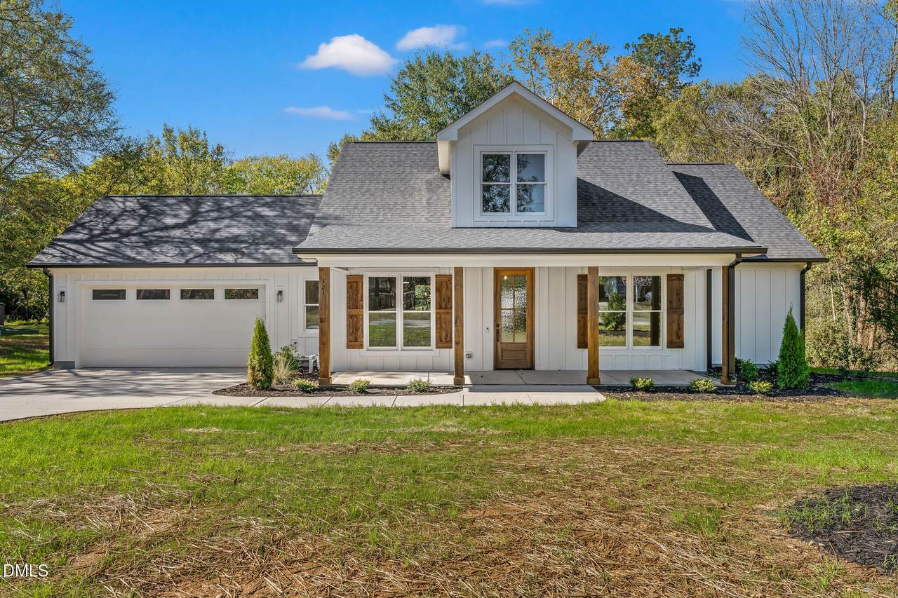 321 Noble Street - Photo 1