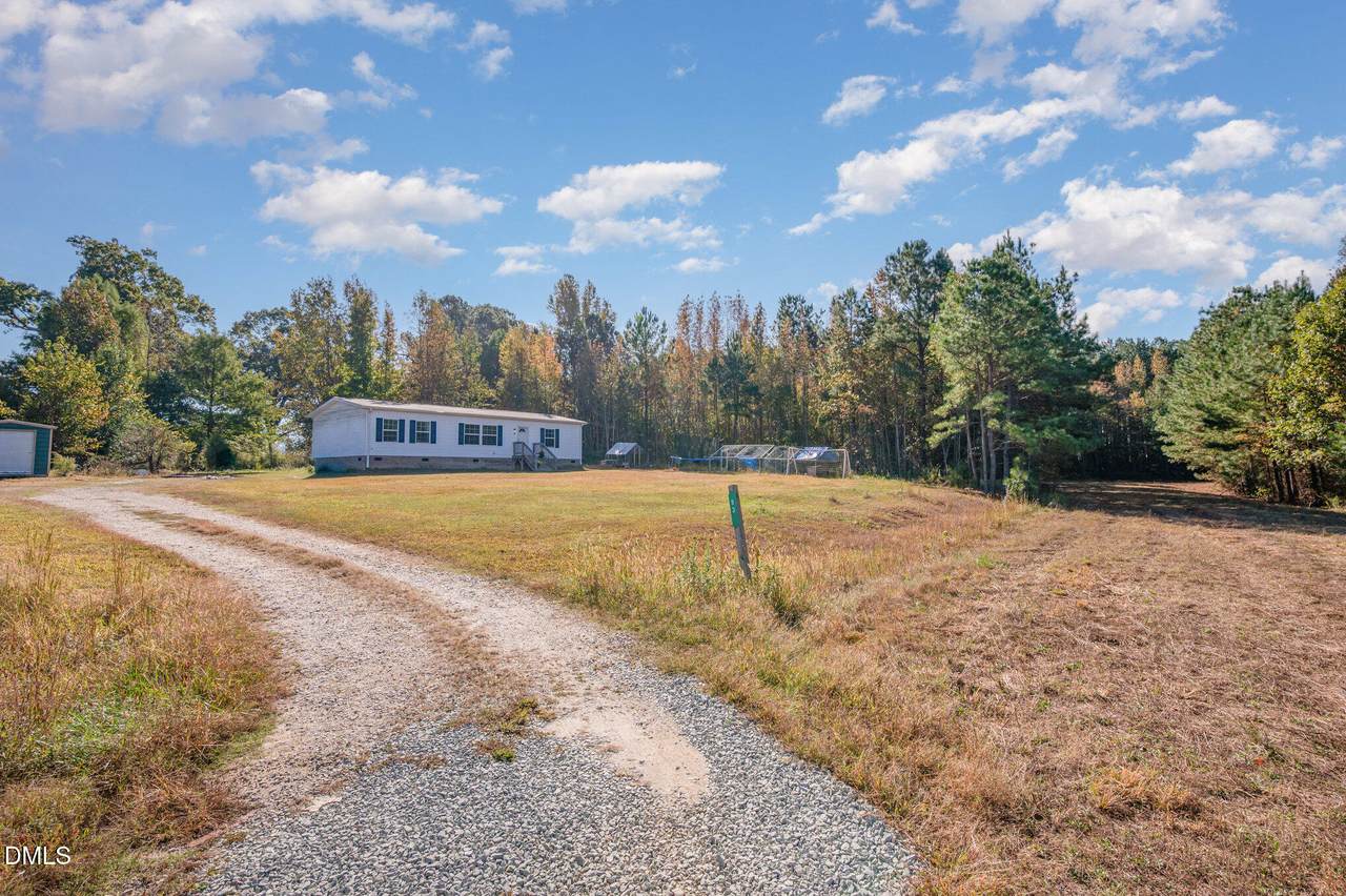 93 Grove Park Lane - Photo 1