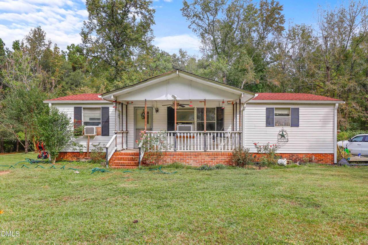 260 Ellis Road - Photo 1