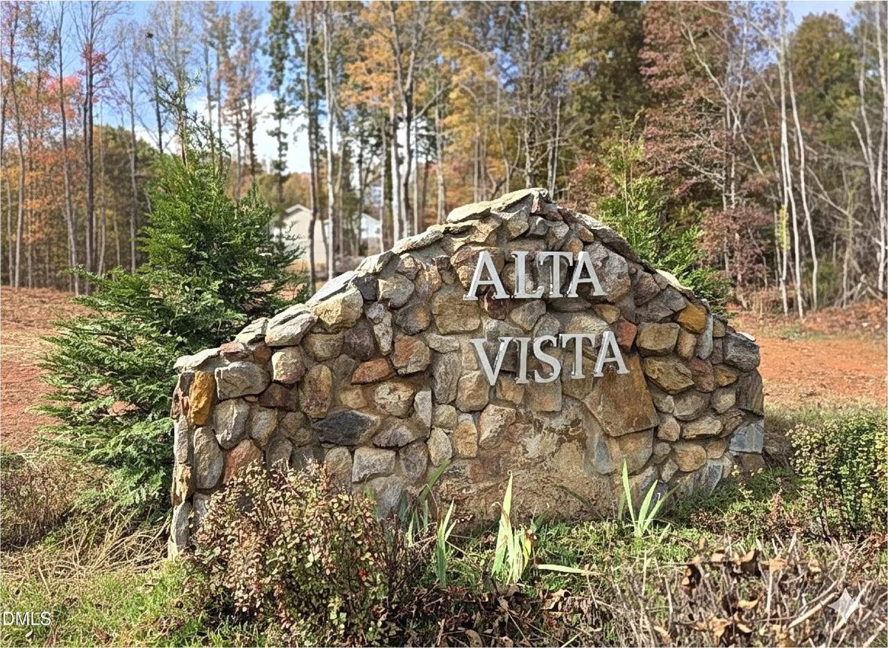 1515 Alta Vista Lane - Photo 1