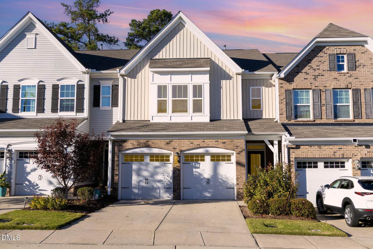 1013 Epiphany Road - Photo 1