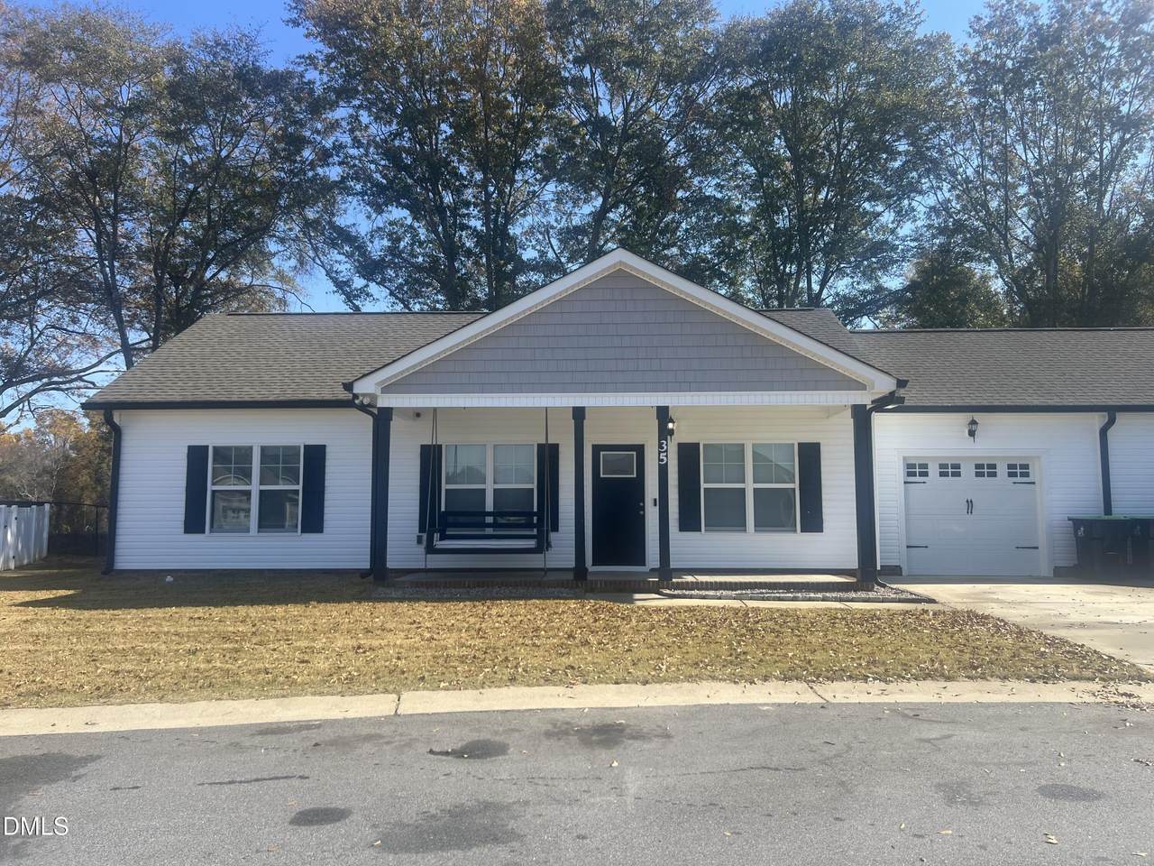 35 Kevior Avenue - Photo 1