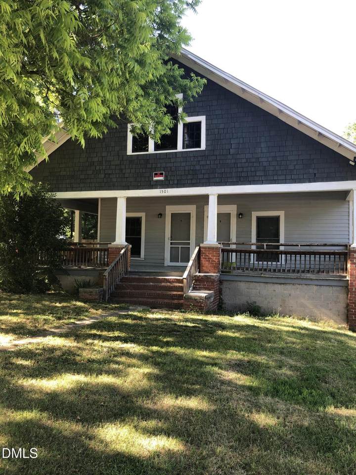 1501 Lathrop Street - Photo 1