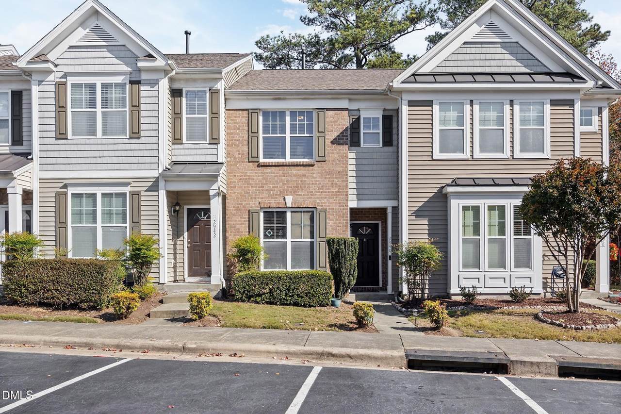 2940 Casona Way - Photo 1