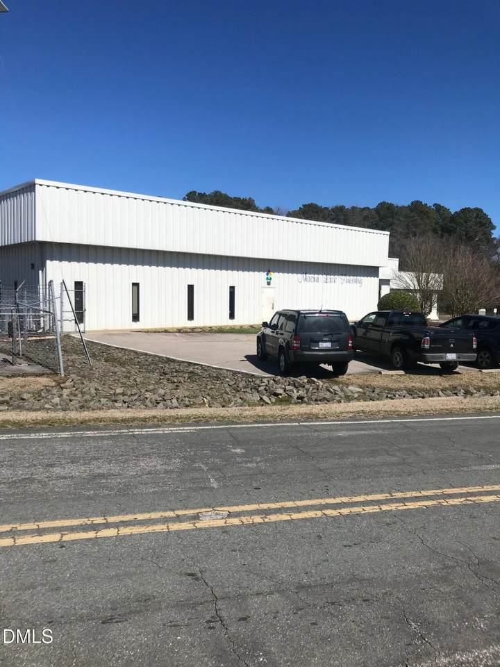 606 Pine Tree Road - Photo 1