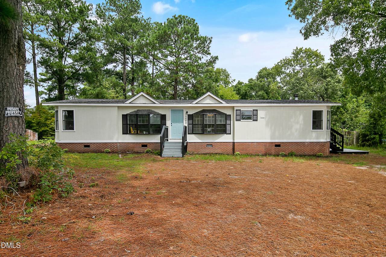 5444 Gilcrest Sands Drive - Photo 1