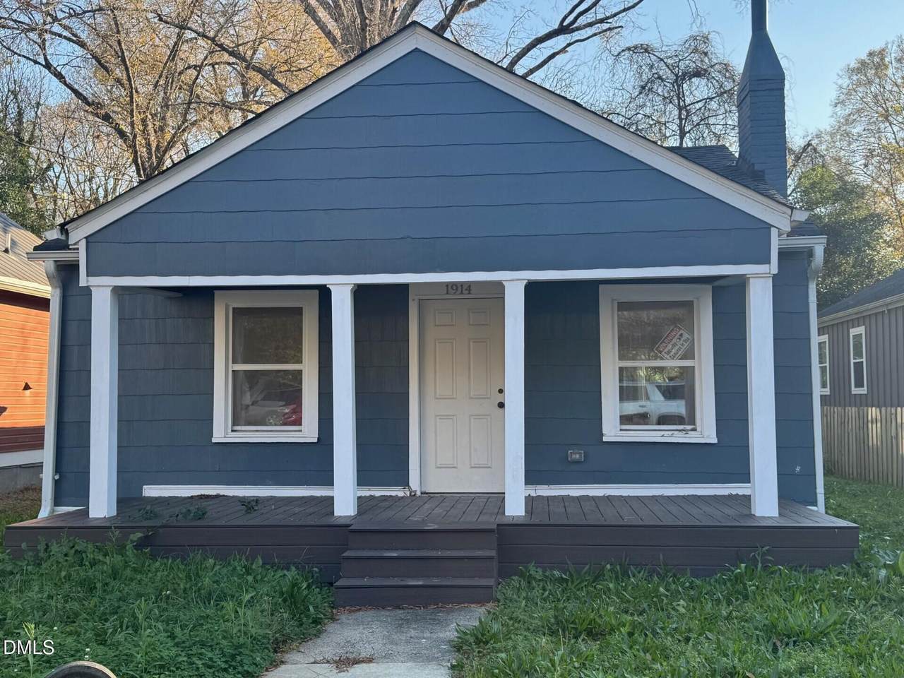 1914 Hart Street - Photo 1