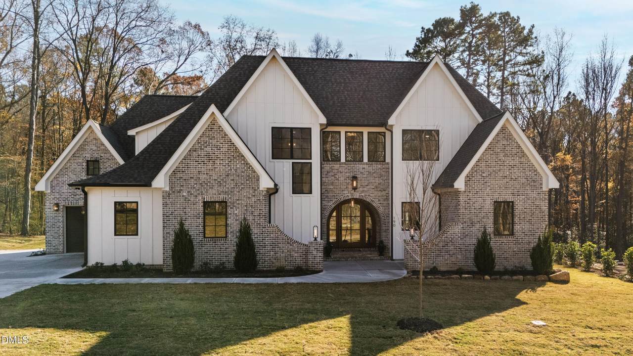 190 Clementine Way - Photo 1