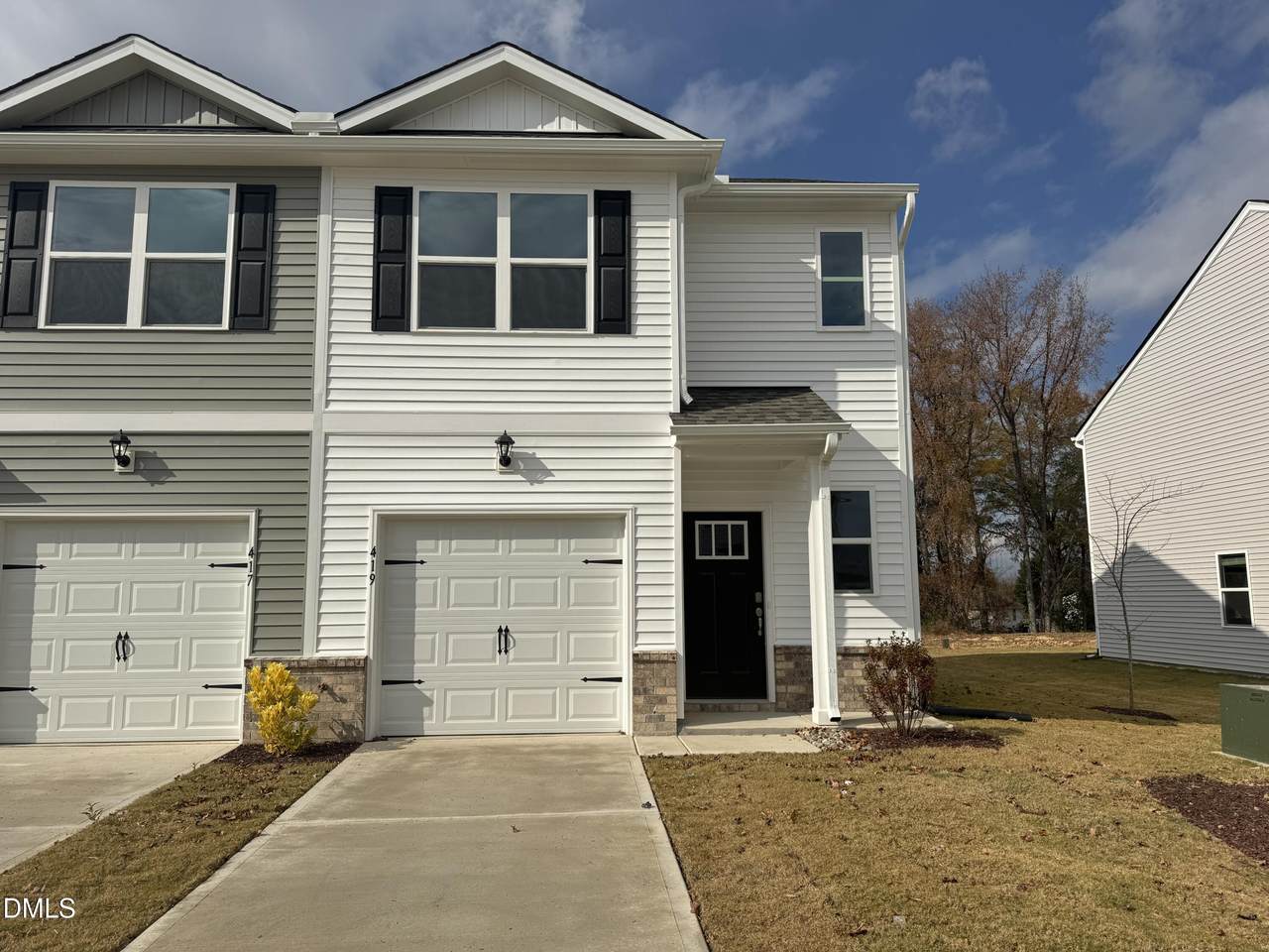 419 Belgian Red Way - Photo 1