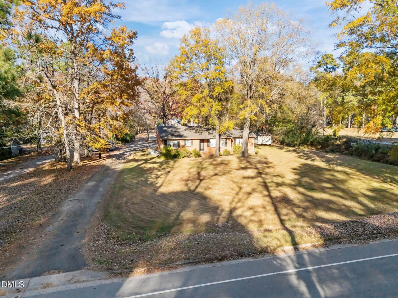1100 Main Street - Photo 1