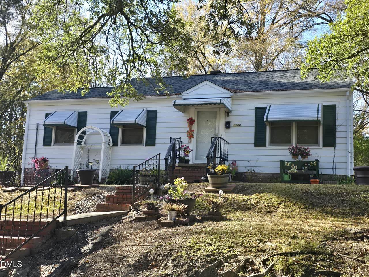 1306 Rosewood Street - Photo 1