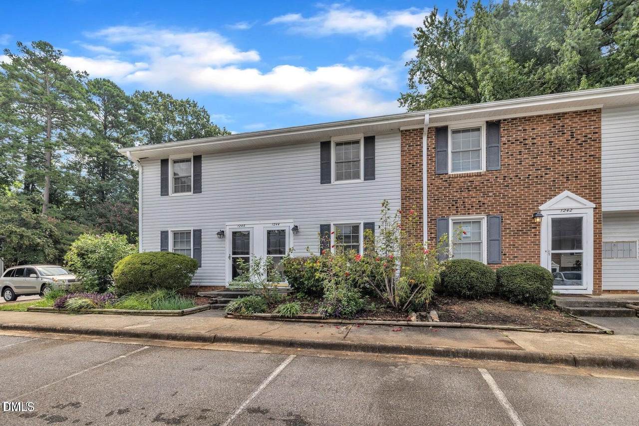 1244 Donaldson Court - Photo 1