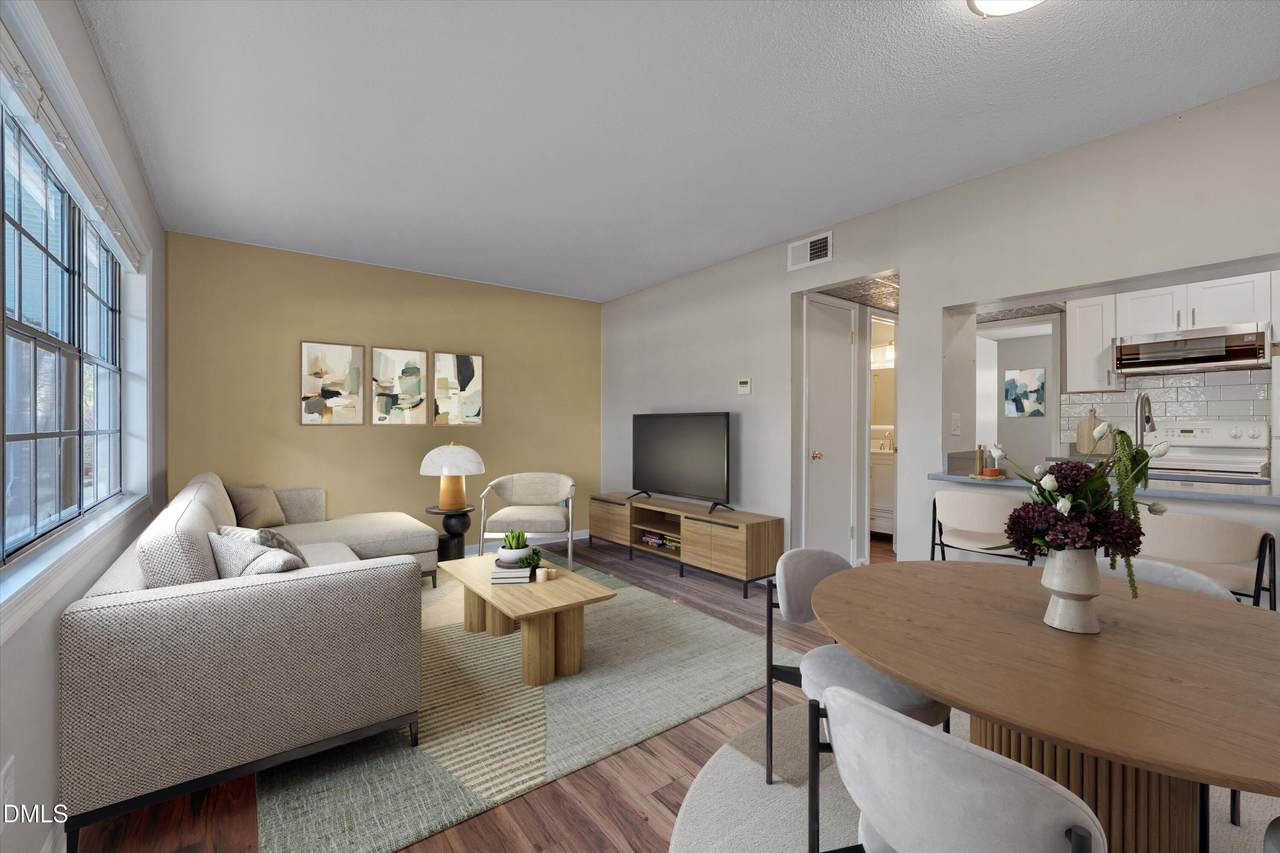 807 Trinity Avenue - Photo 1