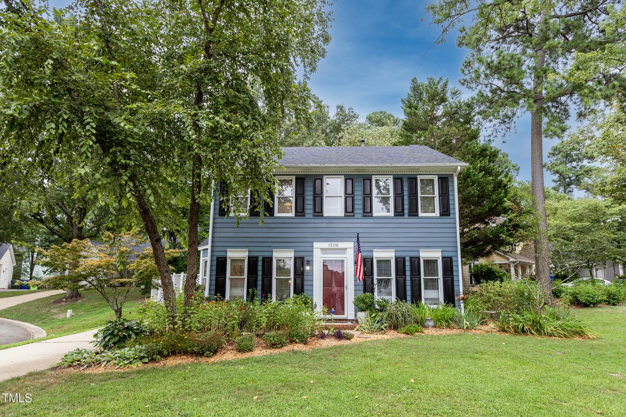 12116 Queensbridge Court - Photo 1