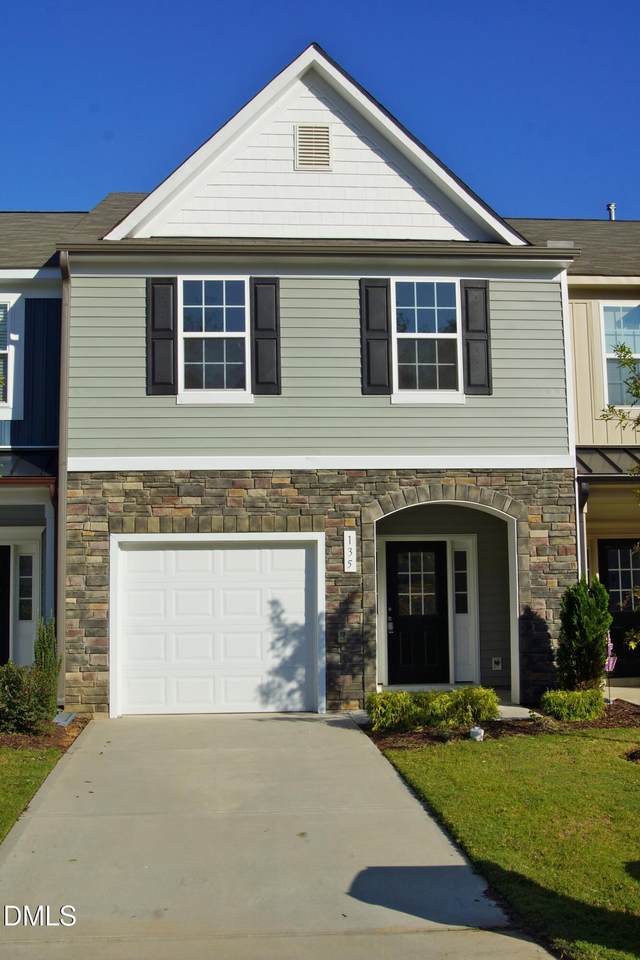 135 Polaris Avenue - Photo 1