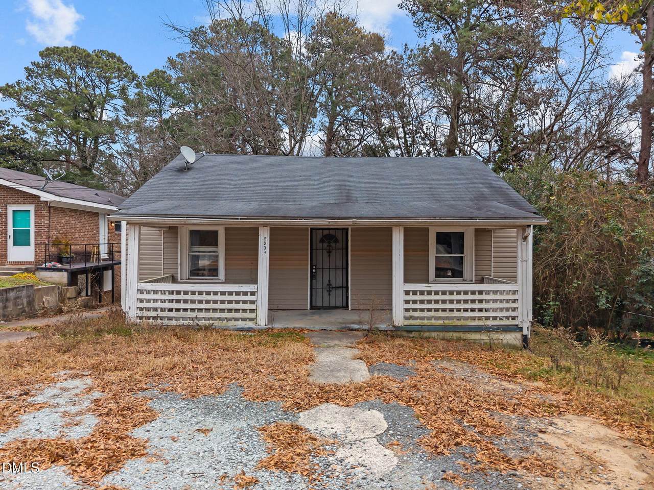 2209 Concord Street - Photo 1