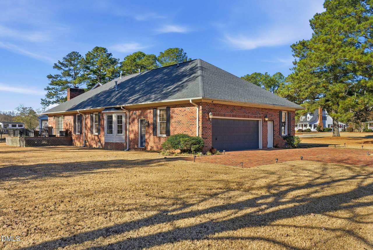 26 Strickland Lane - Photo 1