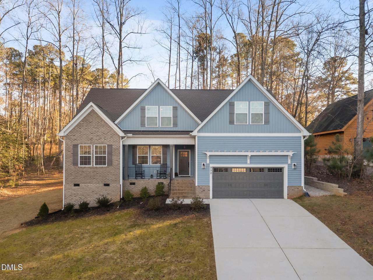 952 Sagamore Drive - Photo 1