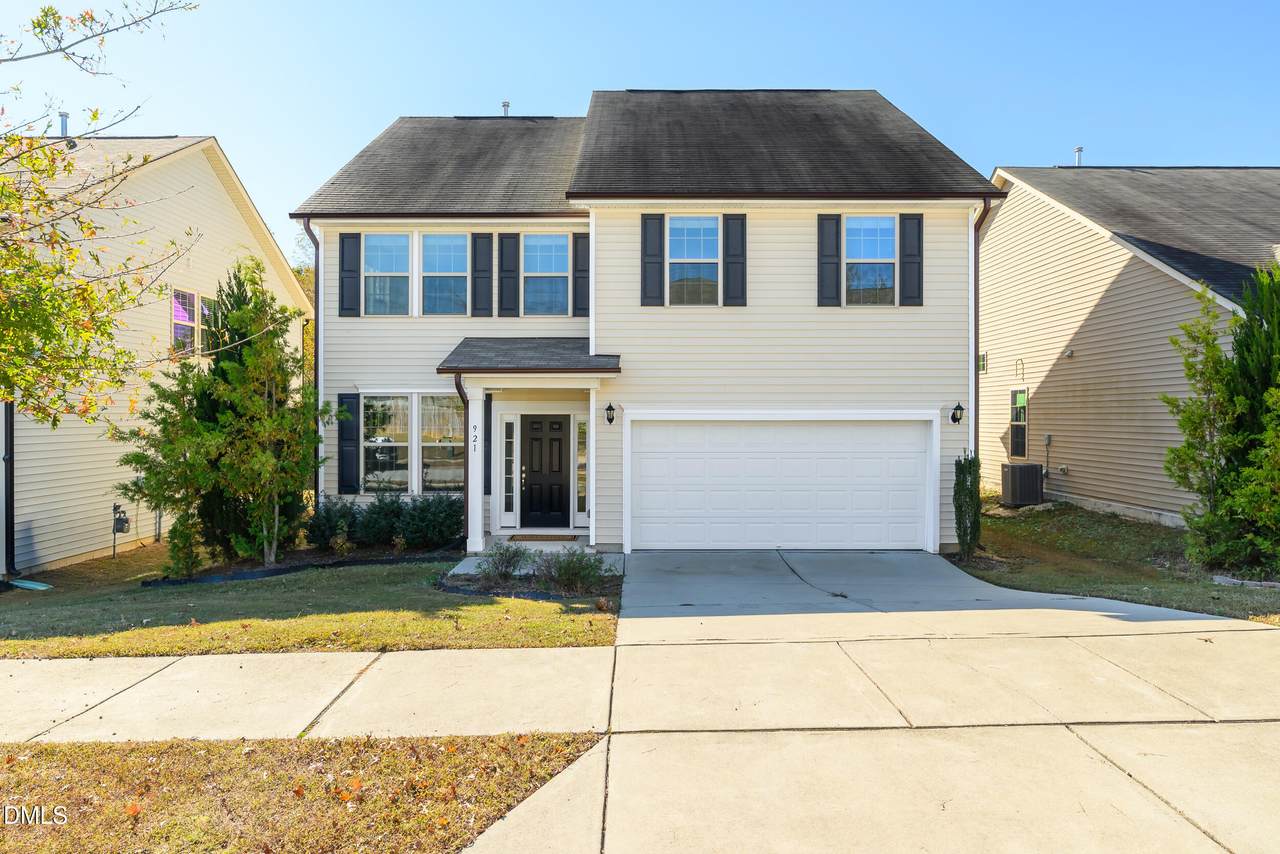 921 Stable Fern Drive - Photo 1