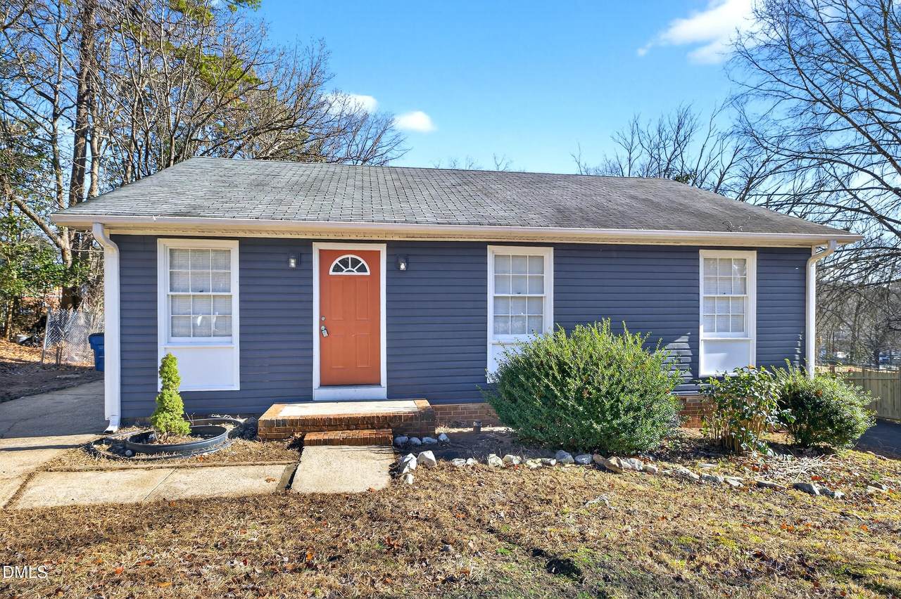 804 Plentywood Court - Photo 1