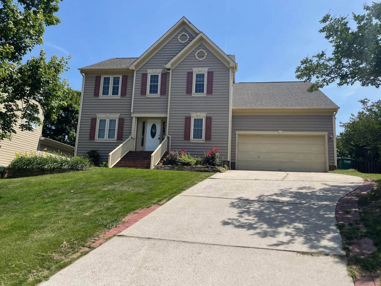 106 Sandy Creek Court - Photo 1