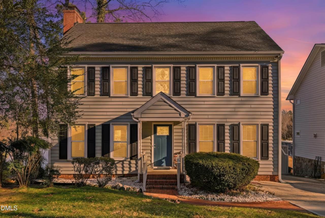 220 Kingsmill Road - Photo 1