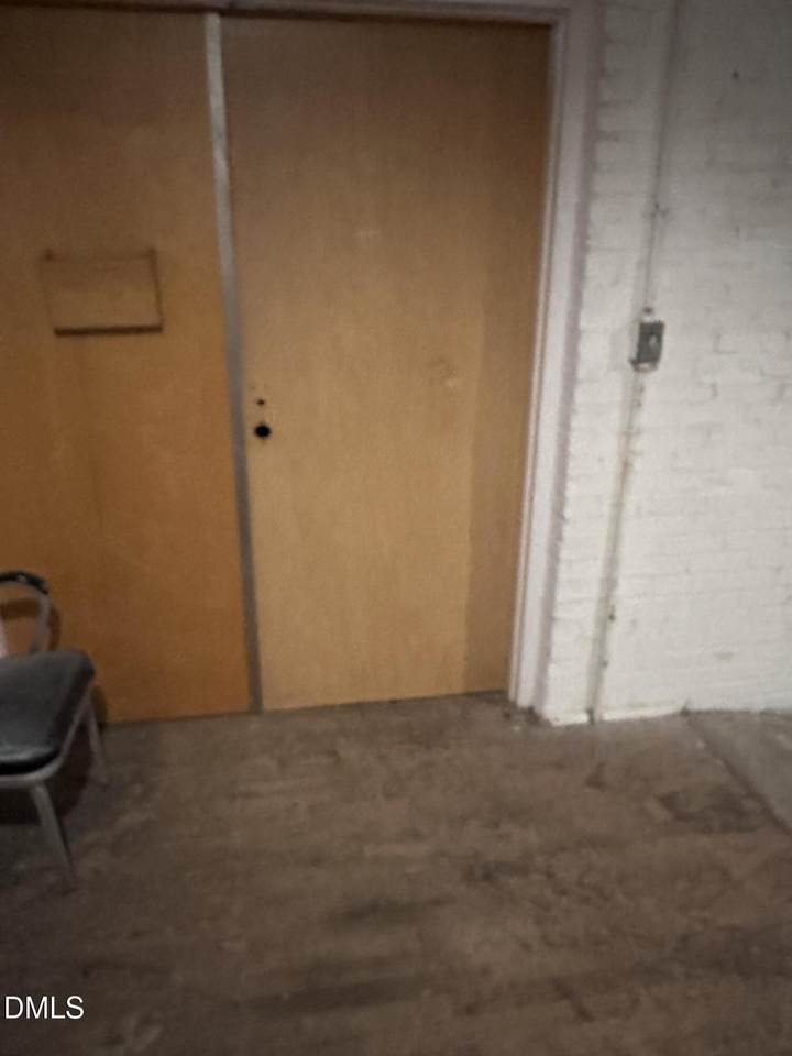 411 Park Avenue - Photo 1