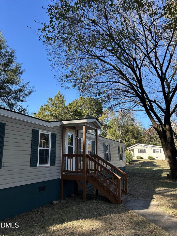 223 7th Street - Photo 1