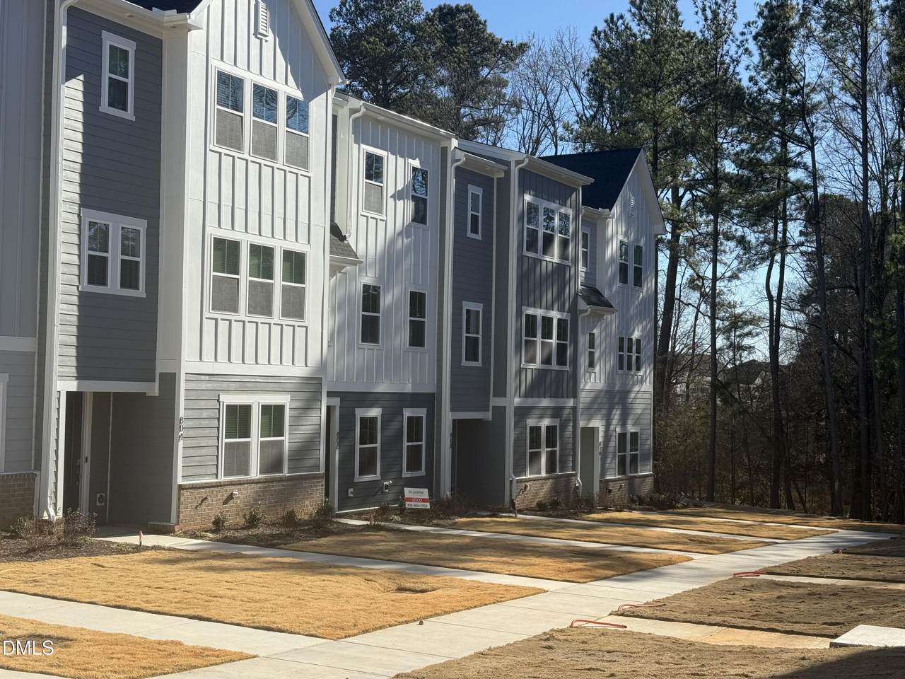 808 Hyperion Alley - Photo 1