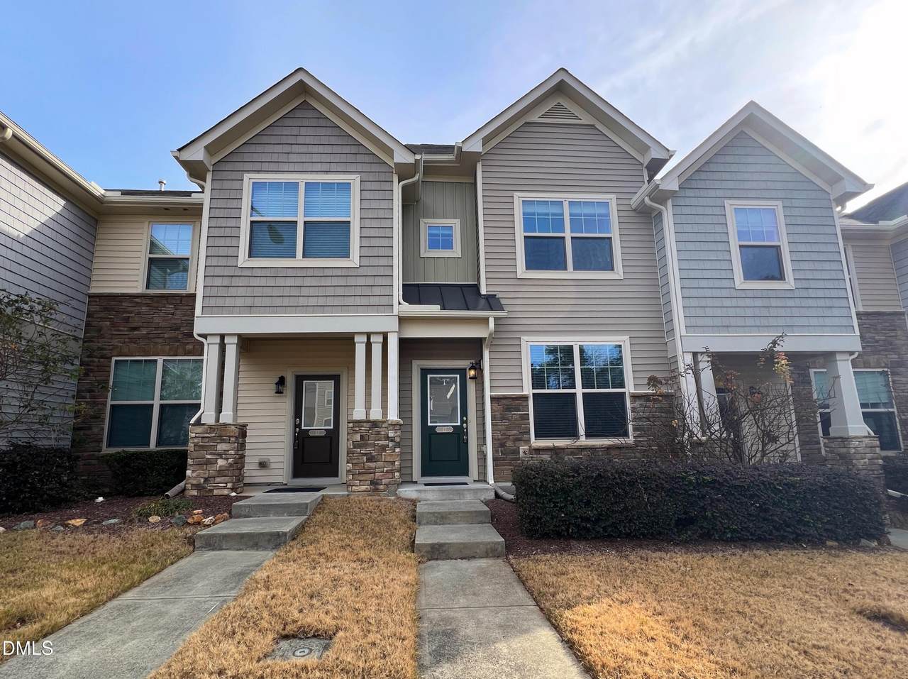 15 Pilatus Drive - Photo 1