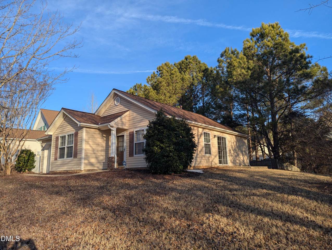 5015 Silhouette Drive - Photo 1