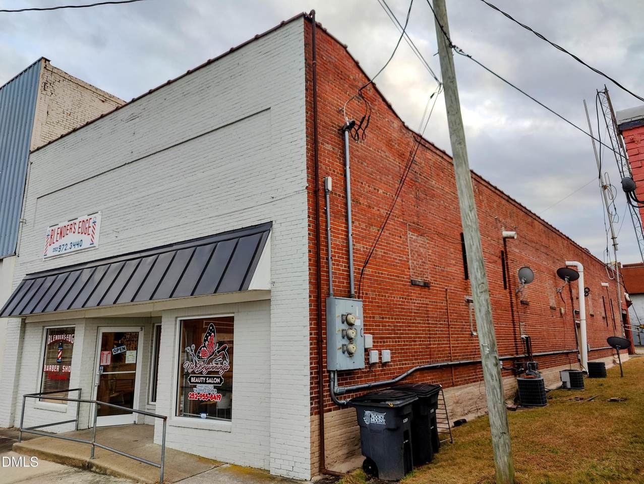 105 Marigold Street - Photo 1