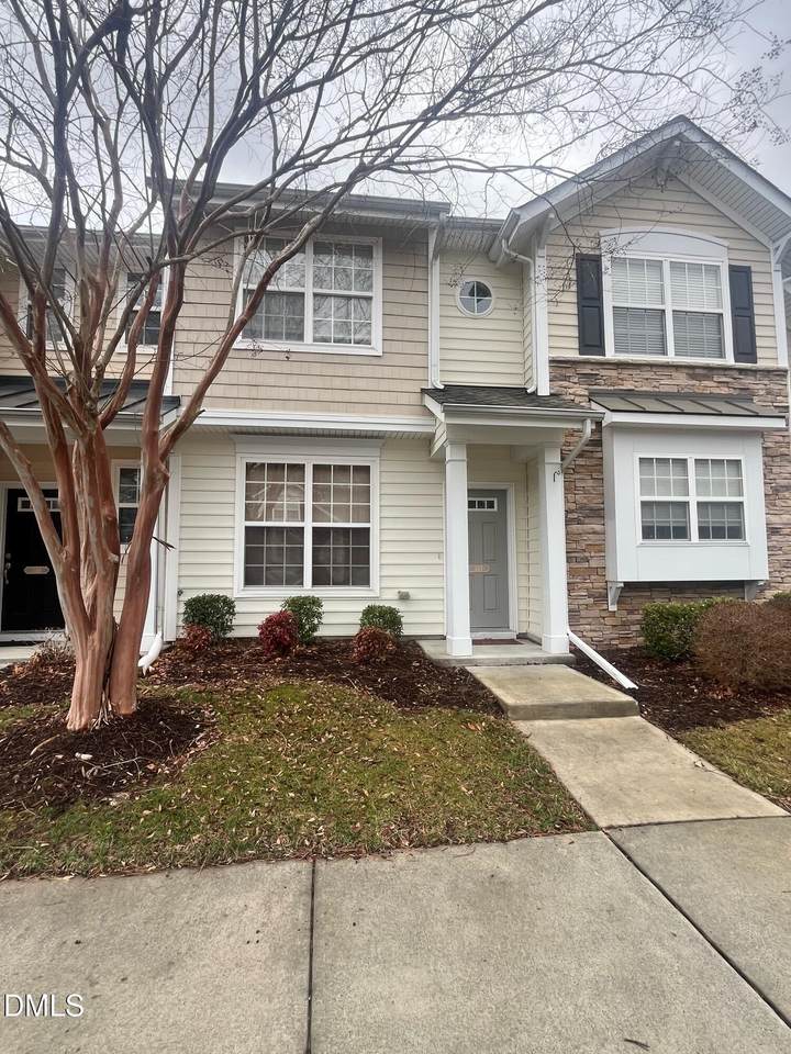 344 Red Elm Drive - Photo 1